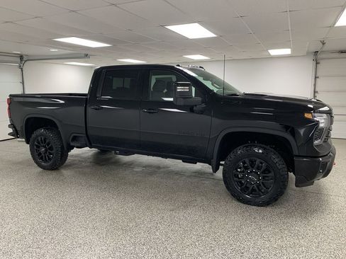 New 2026 Chevrolet Silverado 3500 LTZ w/ LTZ Plus Package AWD/4WD image 1