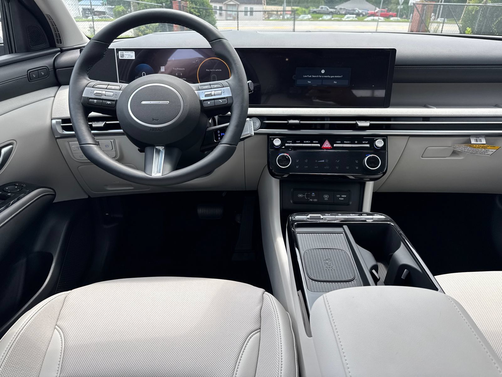 New 2026 Hyundai Tucson Limited FWD image 24