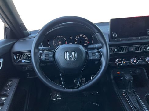 Used 2023 Honda Civic Sport image 12