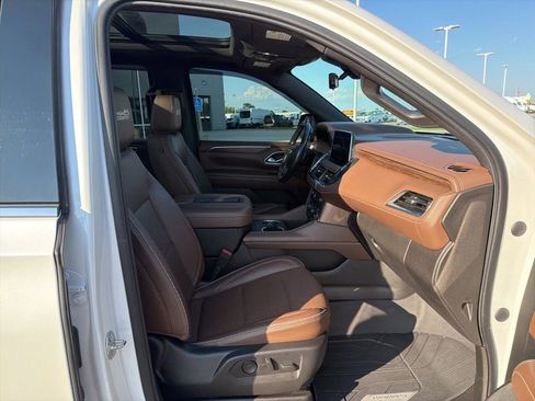 Used 2021 Chevrolet Tahoe High Country AWD/4WD image 23