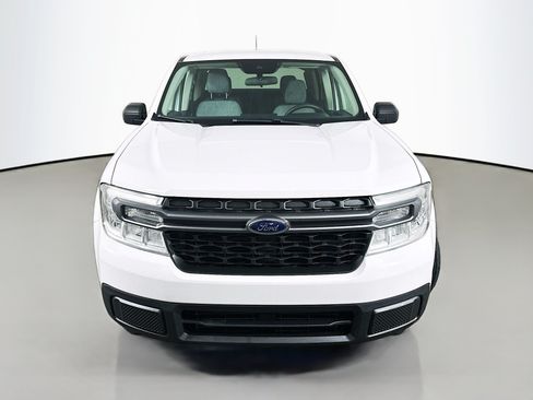 Used 2023 Ford Maverick XLT FWD image 2