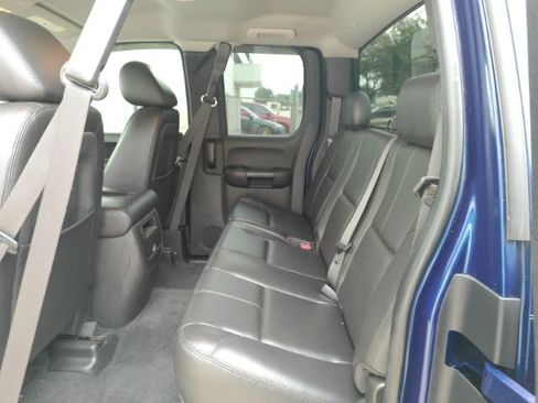 Used 2010 Chevrolet Silverado 1500 LT RWD image 16