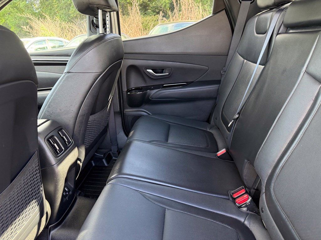 Used 2024 Hyundai Santa Cruz Limited AWD/4WD image 42