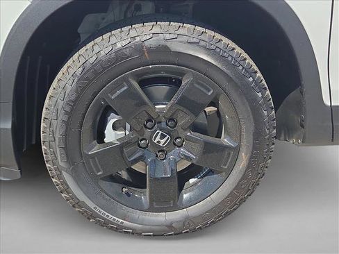 New 2026 Honda Ridgeline Black Edition image 10