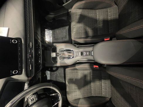 Used 2024 Honda HR-V Sport image 27