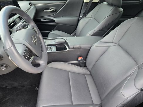 Certified 2022 Lexus ES 350 w/ Premium Package FWD image 9