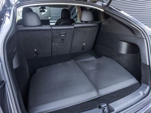 Used 2022 Tesla Model Y Performance image 16