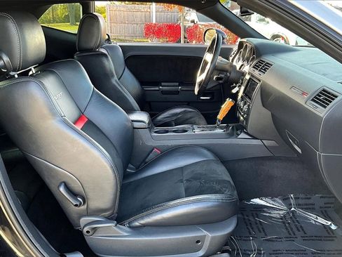 Used 2010 Dodge Challenger SRT8 w/ SRT Option Group II image 30