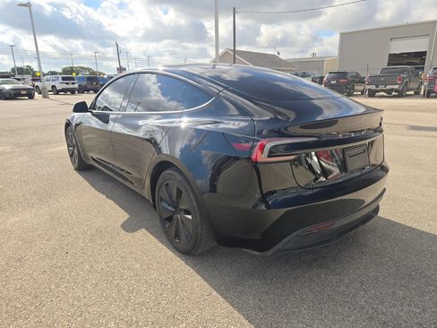 Used 2024 Tesla Model 3 Standard Range RWD image 5