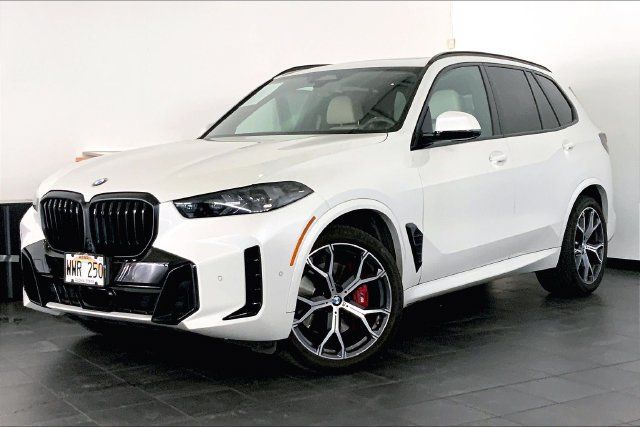 Used 2024 BMW X5 sDrive40i w/ M Sport Package RWD image 1