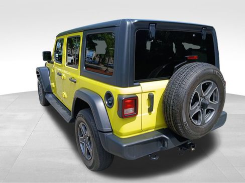 Used 2023 Jeep Wrangler Unlimited Sport AWD/4WD image 5