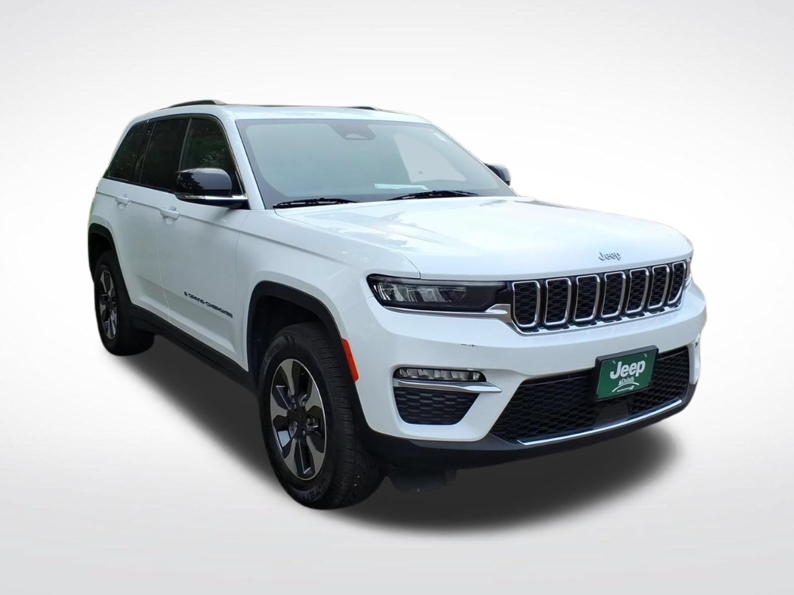Used 2024 Jeep Grand Cherokee Limited 4xe AWD/4WD image 8