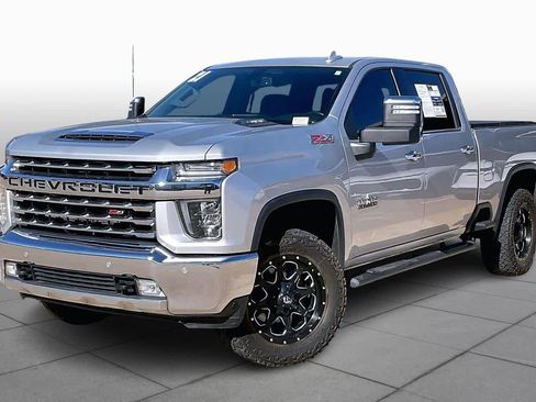 Used 2021 Chevrolet Silverado 2500 LTZ w/ LTZ Texas Edition image 3