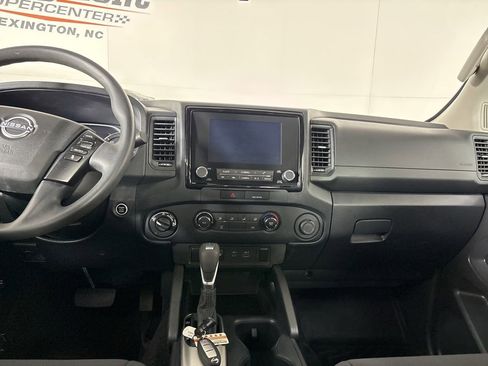 Used 2022 Nissan Frontier S w/ Technology Package image 23