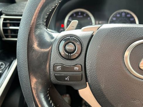 Used 2016 Lexus IS 300 AWD image 21