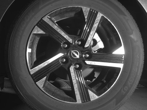 Used 2025 Nissan Sentra SV image 13