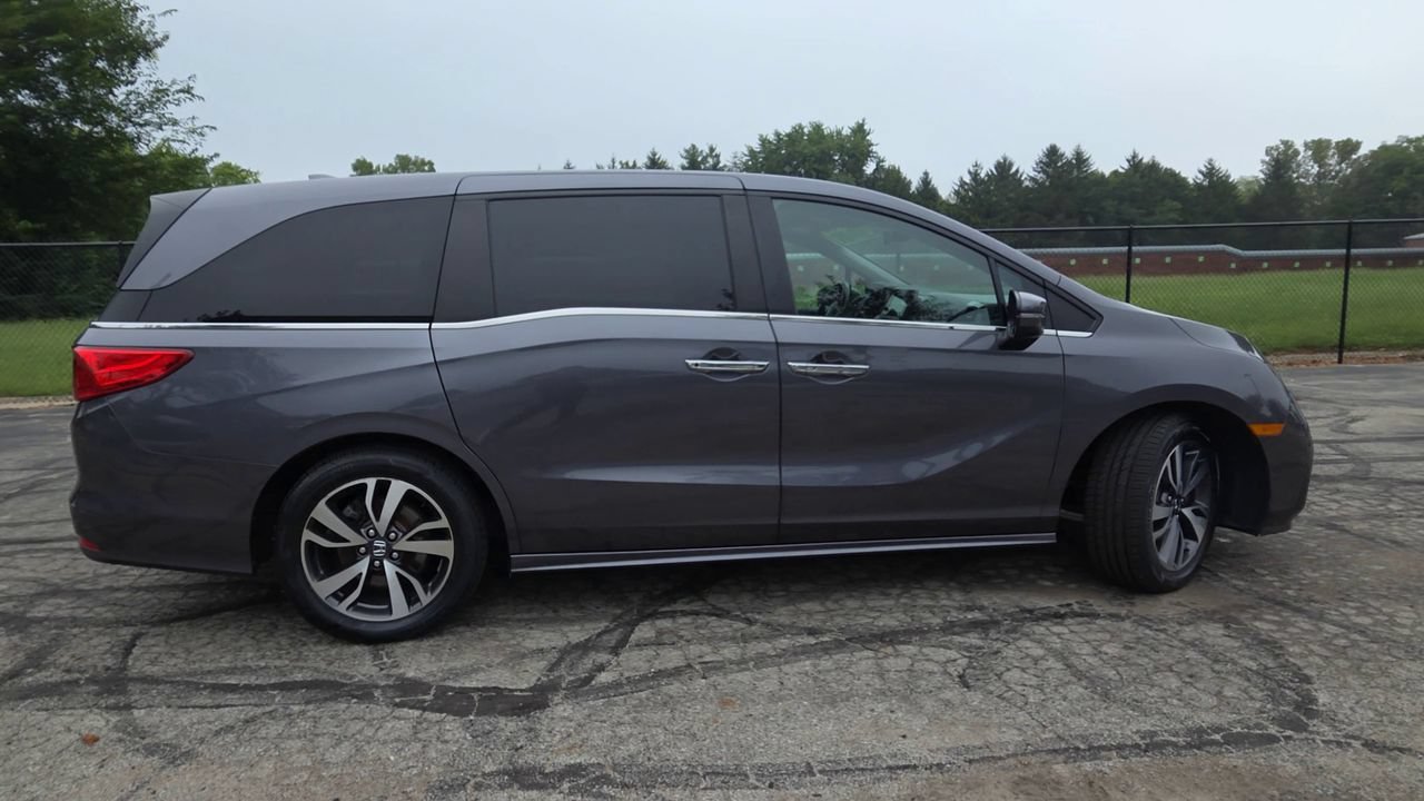 Used 2021 Honda Odyssey Touring image 9