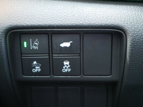 Used 2020 Honda CR-V Touring image 12