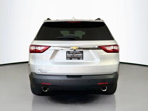 Used 2020 Chevrolet Traverse LT FWD image 6