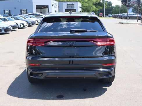 Used 2023 Audi Q8 Premium Plus w/ Premium Plus Package AWD/4WD image 6