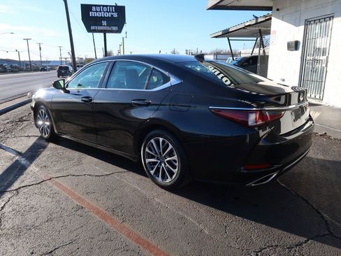 Used 2022 Lexus ES 350 350 BASE w/ Accessory Package image 5