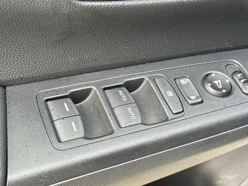 Used 2024 Honda CR-V EX image 13
