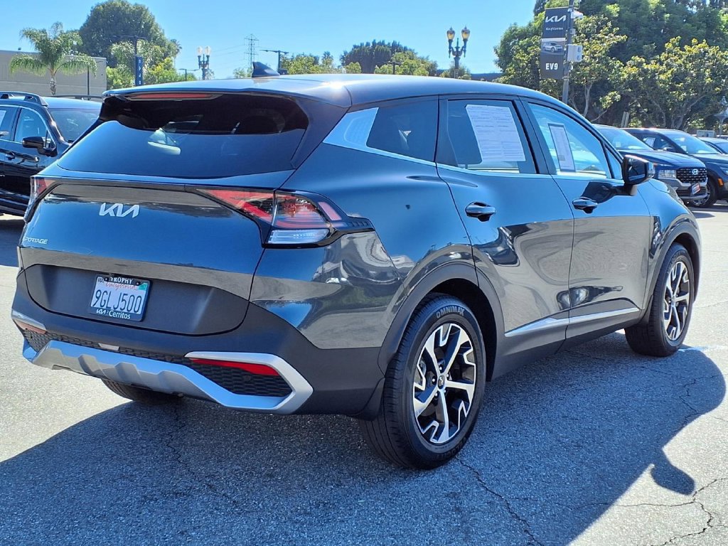 Certified 2023 Kia Sportage EX FWD image 5