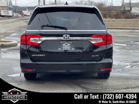 Used 2020 Honda Odyssey Elite image 7