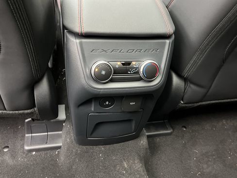 New 2026 Ford Explorer ST-Line AWD/4WD image 13