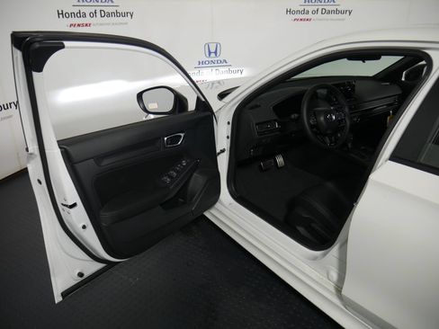 New 2026 Honda Civic Sport image 11