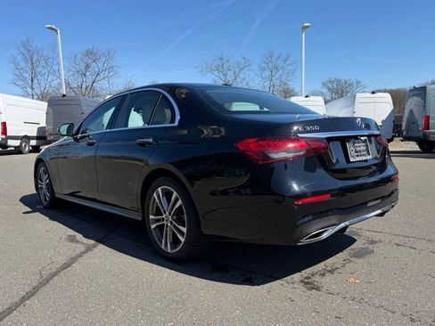 Used 2021 Mercedes-Benz E 350 4MATIC Sedan image 4
