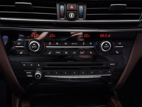 Used 2018 BMW X5 xDrive35d image 34