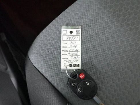 Used 2017 Ford C-MAX SE image 30