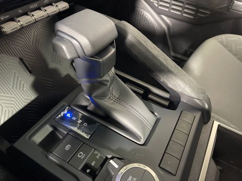 New 2026 Toyota Tacoma SR5 AWD/4WD image 22