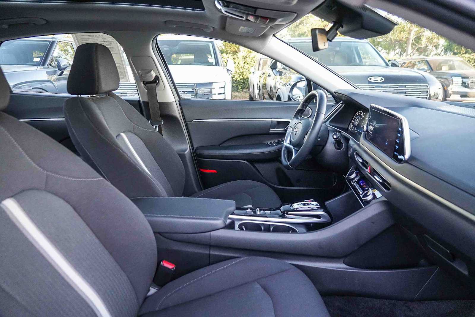 Certified 2023 Hyundai Sonata SEL w/ Convenience Package FWD image 17