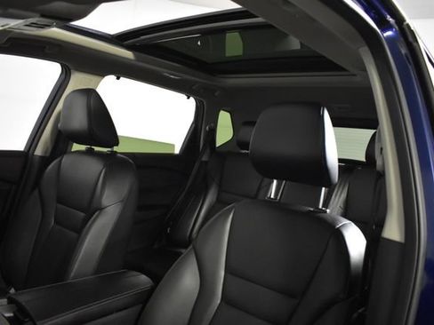 Used 2024 Nissan Rogue SV w/ SV Premium Package FWD image 10