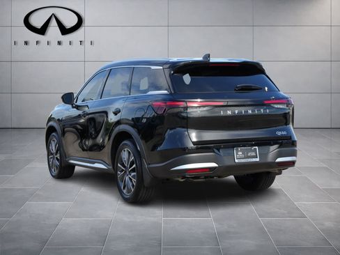 Certified 2026 INFINITI QX60 Luxe w/ Cargo Package FWD image 6