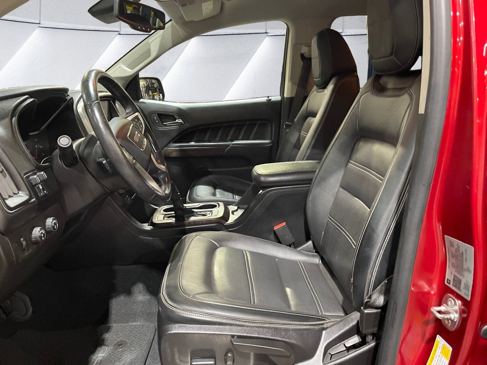 Used 2021 GMC Canyon Denali AWD/4WD image 10