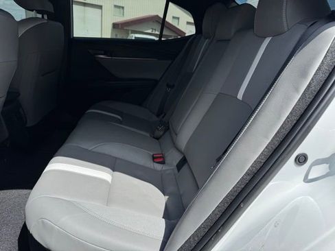 Certified 2025 Toyota Camry SE w/ Convenience Package AWD/4WD image 6