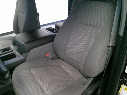 Used 2018 Ford F150 XLT w/ Equipment Group 302A Luxury image 28