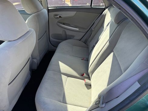 Used 2010 Toyota Corolla LE image 11