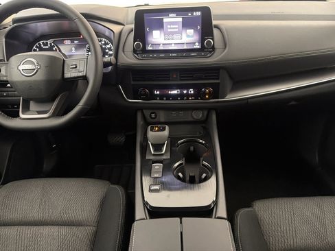 New 2026 Nissan Rogue SV FWD image 19