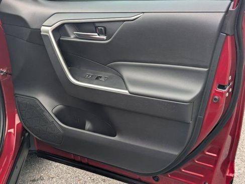 Used 2024 Toyota RAV4 XLE image 13