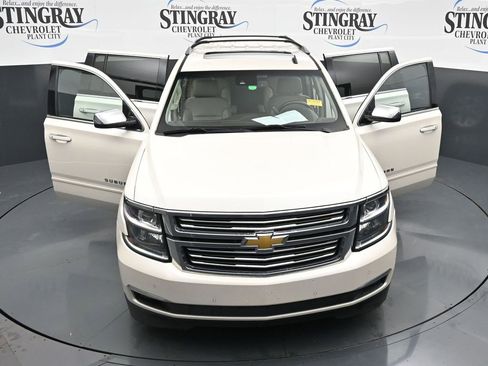 Used 2015 Chevrolet Suburban LTZ RWD image 25