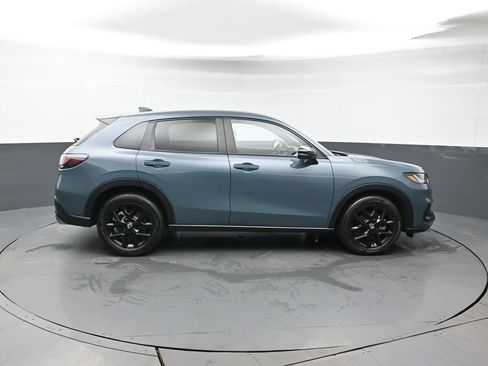 Certified 2024 Honda HR-V Sport image 8