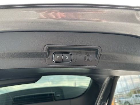 Used 2025 Ford Explorer ST AWD/4WD image 14