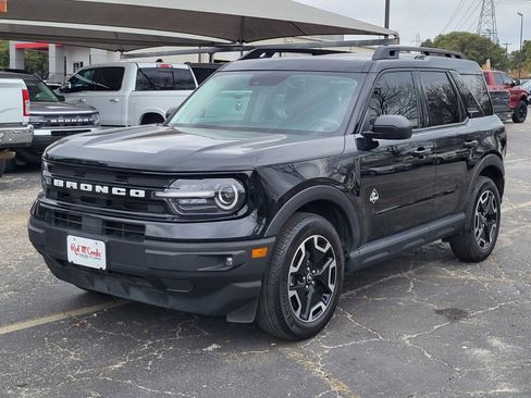 Certified 2023 Ford Bronco Sport Outer Banks w/ Tech Package image 8
