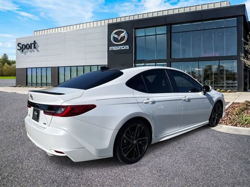 Used 2025 Toyota Camry XSE w/ Premium Package image 3