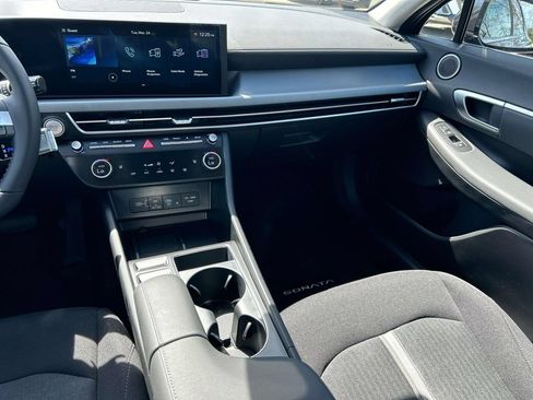 New 2026 Hyundai Sonata SEL FWD image 18