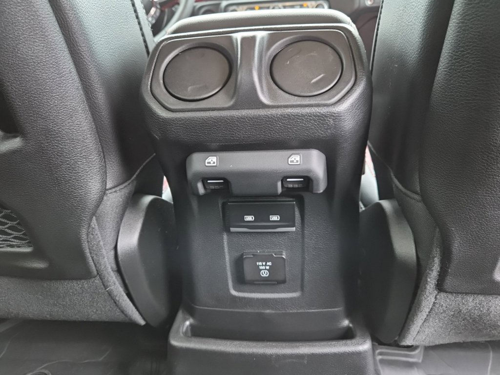 Used 2023 Jeep Wrangler Unlimited Rubicon 4xe AWD/4WD image 25